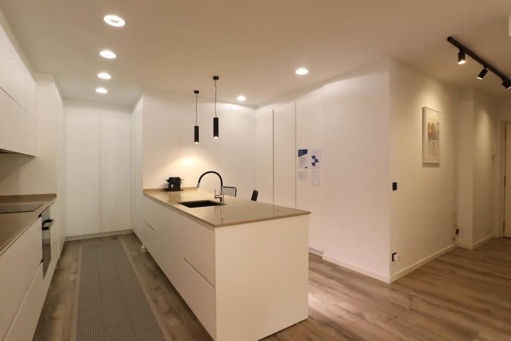 Notel Club - Precioso Loft En El Centro De La Ciudad Santander Buitenkant foto